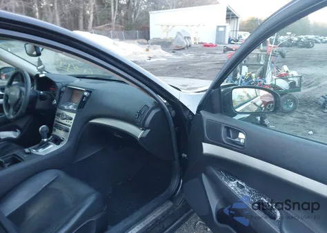 2008 Infiniti G35X z USA, uszkodzony, nr VIN JNKBV61F98M272453